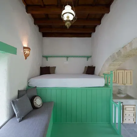 Holiday home Hartso - Traditional Loft, Renovated Former Forge In Gennadi