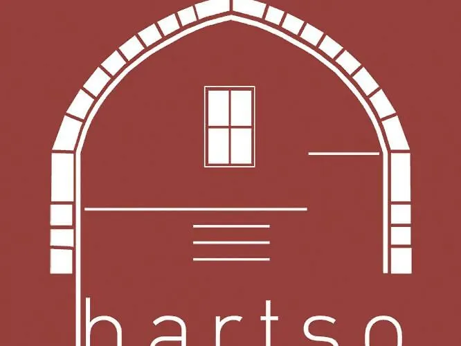 Hartso - Traditional Loft, Renovated Former Forge In *