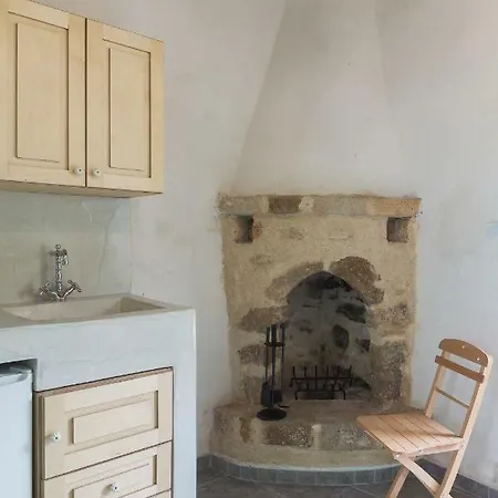 Дом отдыха Hartso - Traditional Loft, Renovated Former Forge In